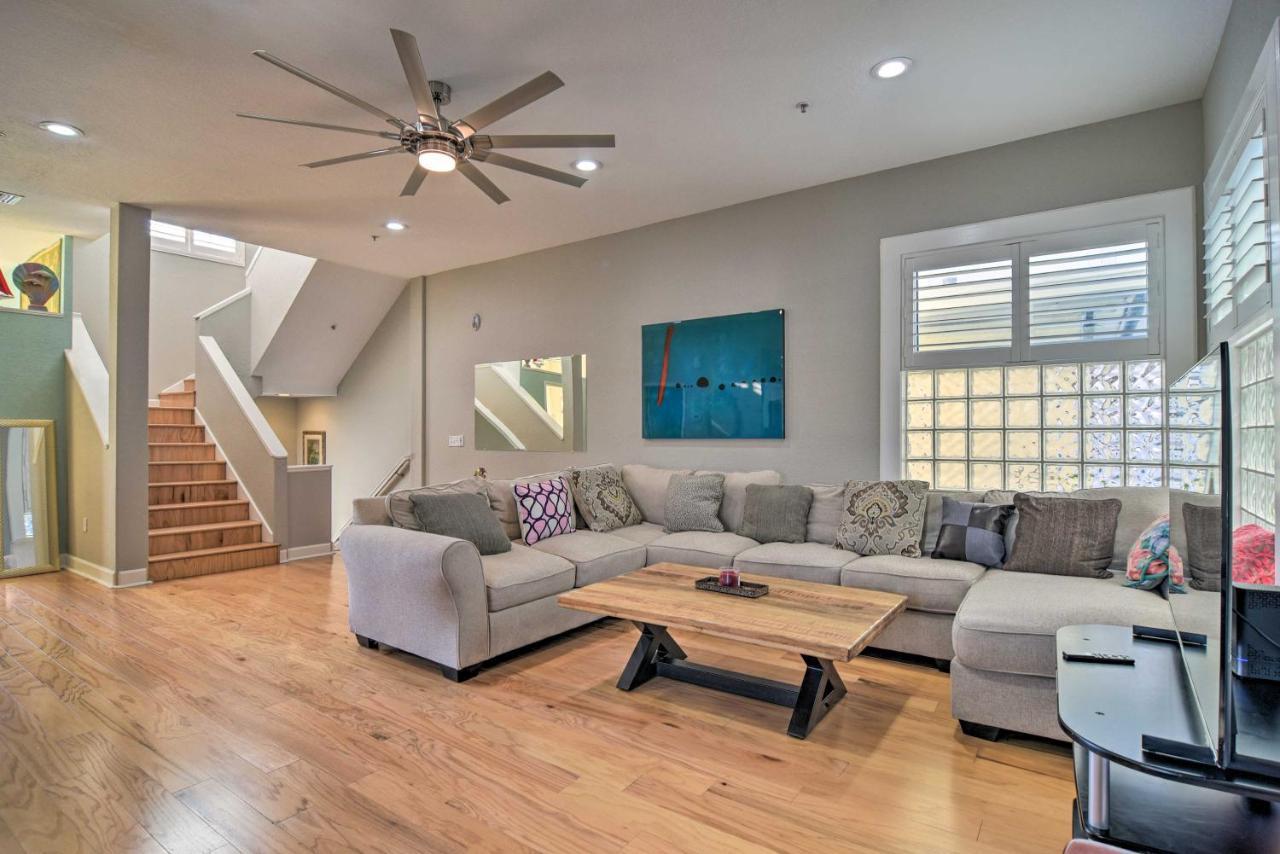 Coastal Sea Side Townhome - Walk To Beach! Clearwater Beach Dış mekan fotoğraf